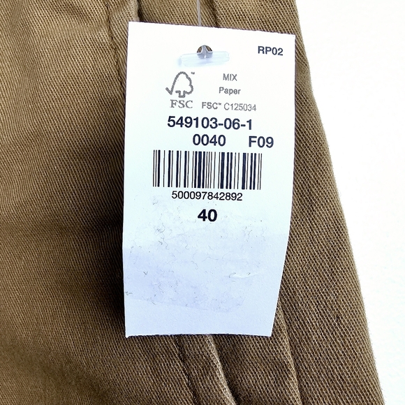 Old Navy #549103 Slim Built-in Flex Rotation Dark Tan/Brown Chino Shorts NWT - Picture 4 of 11